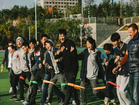 爱的传递@青岛为明学校国际部亲子运动会
